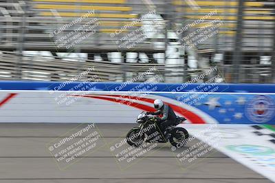 media/Mar-19-2022-Fastrack Riders (Sat) [[4e7522d738]]/Level 3/Finish Line/